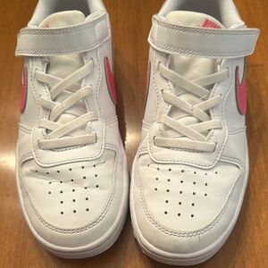 Girls Nike Court Borough Low Recraft Sneakers